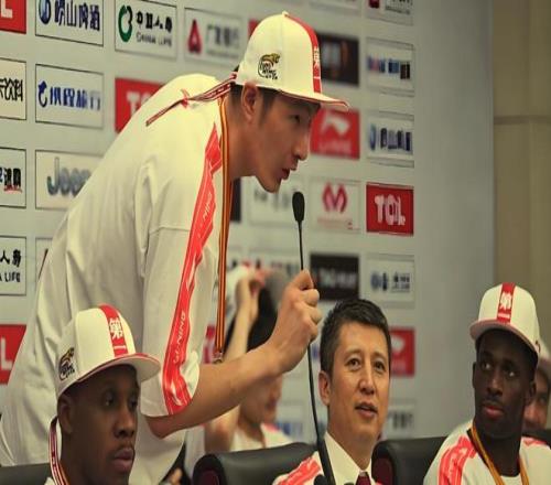 尤文圖斯半,決賽首戰與,塞維利亞戰,云顶娱乐集团,云顶娱乐官方,云顶娱乐登录